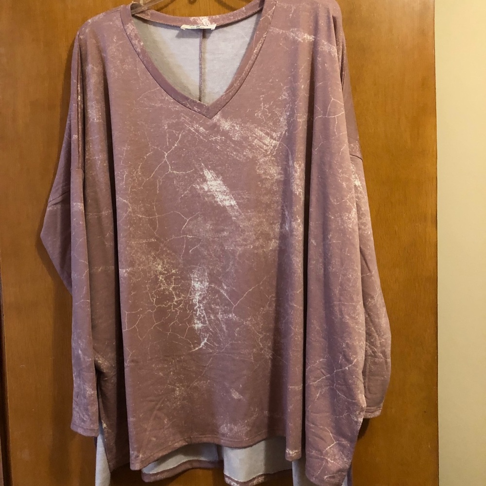NWOT Zenana lightweight top, 2XL.